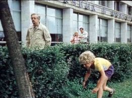 Vasiliy Livanov and Aleksei Chertsov in Karik and Valya's Remarkable Adventures (1987)