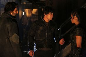 Henry Ian Cusick, Bob Morley, and Marie Avgeropoulos in The 100 (2014)