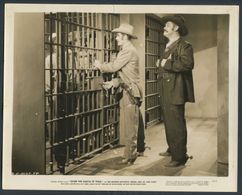 Ken Curtis, Gil Taylor, Paul Trietsch, Ken Trietsch, Charles Ward, Guinn 'Big Boy' Williams, and The Hoosier Hotshots in