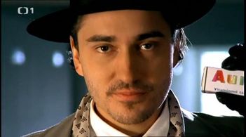 Sasa Rasilov in Cerní andelé: Help for You (2001)