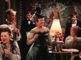 Vladimir Basov, Natalya Belokhvostikova, and Lyudmila Kasatkina in Printsessa tsirka (1982)