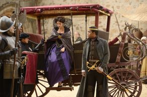 Sterling Sulieman and Medalion Rahimi in Still Star-Crossed (2017)