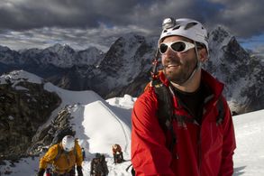 Didrik Johnck in High Ground (2012)