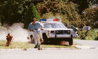 Tony flees a cop car