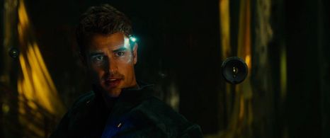 Theo James in Allegiant (2016)