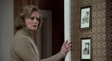 Alexis Smith in The Little Girl Who Lives Down the Lane (1976)