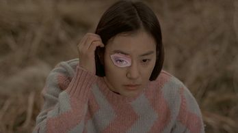 Min-jung Ban in Address Unknown (2001)