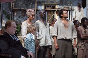 Franck de la Personne, Fabrice Eboué, Thomas Ngijol, Max Baissette de Malglaive, and Stéfi Celma in Case départ (2011)