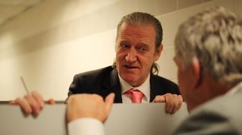 Conor Lambert 'Cubicle' Short Film Dir: Colm Roche