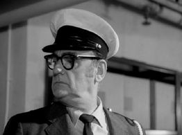 J. Léo Gagnon in On est loin du soleil (1971)