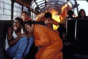 Chris Tucker and Gérard Ismaël in Money Talks (1997)