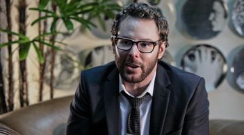 Sean Parker in Downloaded (2013)