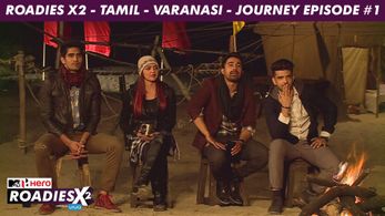 Esha Deol, Rannvijay Singh, Karan Kundrra, and Vijender Singh in MTV Roadies (2003)