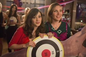 Zooey Deschanel, June Diane Raphael, and Rebecca Ballantine Reid in New Girl (2011)