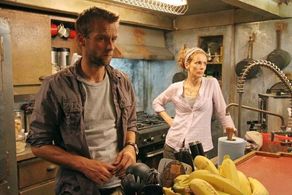 Leslie Hope and Joe Anderson in The River (2012)