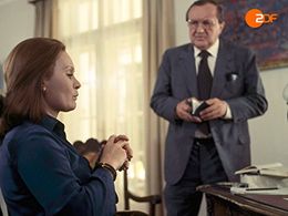 Krista Keller and Siegfried Lowitz in The Old Fox (1977)