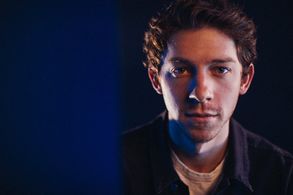 Broadway.com - Fresh Face Feature