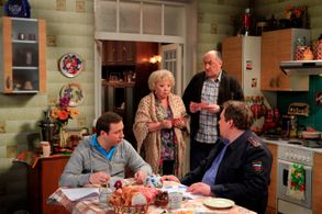 Georgiy Dronov, Anna Frolovtseva, and Boris Klyuev in The Voronins (2009)