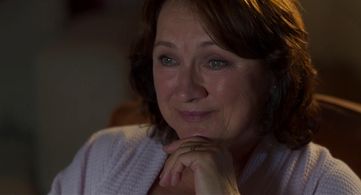 Zlata Adamovská in Women on the Run (2019)