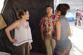 Rachel Bloom, Vincent Rodriguez III, and Gabrielle Ruiz in Crazy Ex-Girlfriend (2015)