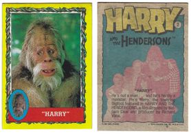 Kevin Peter Hall, John Lithgow, Melinda Dillon, Margaret Langrick, and Joshua Rudoy in Harry and the Hendersons (1987)