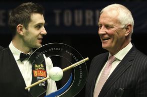 Barry Hearn and Mark Selby