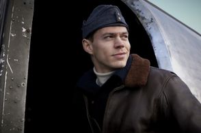 Dean Newcombe in Tobe! Dakota