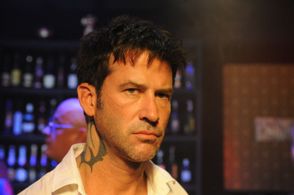 Joe Flanigan in 6 Bullets (2012)