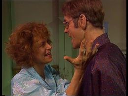 Walter Crommelin and Olga Zuiderhoek in We zijn weer thuis (1989)