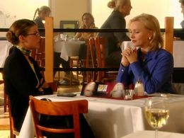 Anke Engelke in Ladykracher (2002)