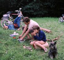 Tomás Holý, Frantisek Nemec, and Jana Preissová in How to Get Dad Into Reform School (1978)