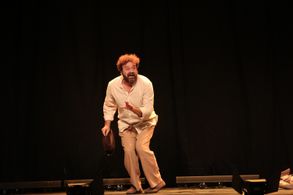 Bir Garip Orhan Veli