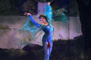 Messalina Morley as Oberon in 