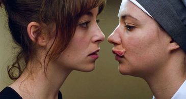 Clémentine Pons in Cosmos (2015)