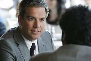 Michael Weatherly and Merik Tadros in NCIS (2003)
