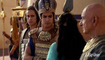 Ben Kingsley, Sibylla Deen, Avan Jogia, and Peter Gadiot in Tut (2015)