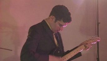 Stevie Jackson in Belle and Sebastian: If You're Feeling Sinister (2013)