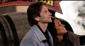 Gianpaolo Venuta and Shailene Garnett in Good Witch (2015)