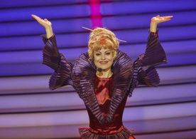 Hana Holisová in Tvoje tvár má známý hlas (2016)