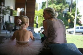Director, Lisa Robertson, on the set of 'COMMERCE' with Scarlet O. Selznick