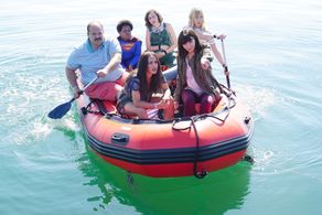 January Jones, Mary Steenburgen, Mel Rodriguez, Kristen Schaal, Cleopatra Coleman, and Keith L. Williams in The Last Man