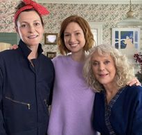 Vicky Wight (in costume!),Ellie Kemper and Blythe Danner