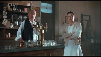 Gabriela Jezková and Pavel Landovský in Halt, or I'll Miss! (1998)