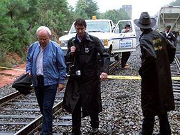 Carroll O'Connor and Hugh O'Connor in In the Heat of the Night (1988)