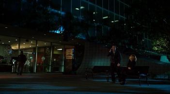 Elisabeth Shue and David Berman in CSI: Crime Scene Investigation (2000)