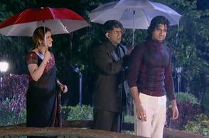 Ali Hassan, Tisca Chopra, and Rituraj Singh in Kahaani Ghar Ghar Kii (2000)
