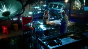 Elisabeth Shue, Robert David Hall, and Gabriel Sunday in CSI: Crime Scene Investigation (2000)