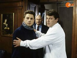 Richy Müller and Walter Plathe in The Old Fox (1977)