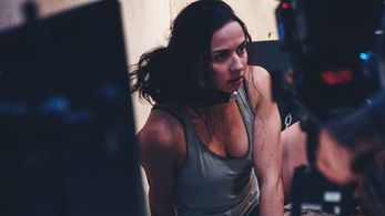 Annabel Barrett - BTS from upcoming project, Like Dogs (2019)