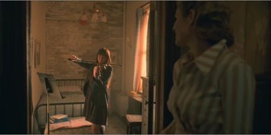 T.J. McGibbon and Jordan Claire Robbins in The Umbrella Academy (2019)